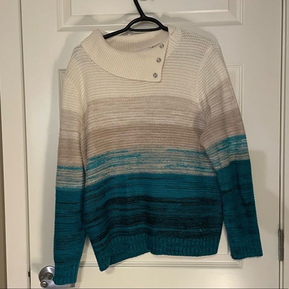 Sweater - Picture 1 of 2
